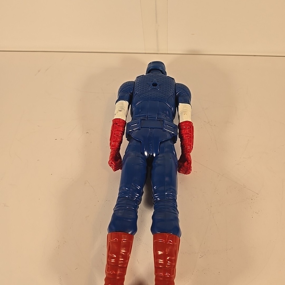 Captain America Action Figure Marvel Avengers C-3252-A Hasbro 2014 - Picture 6 of 7